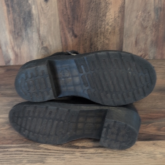 Dr. Martens Black Streetwear Vintage Combat Boots with Buckles 11      -c164 - Picture 7 of 9
